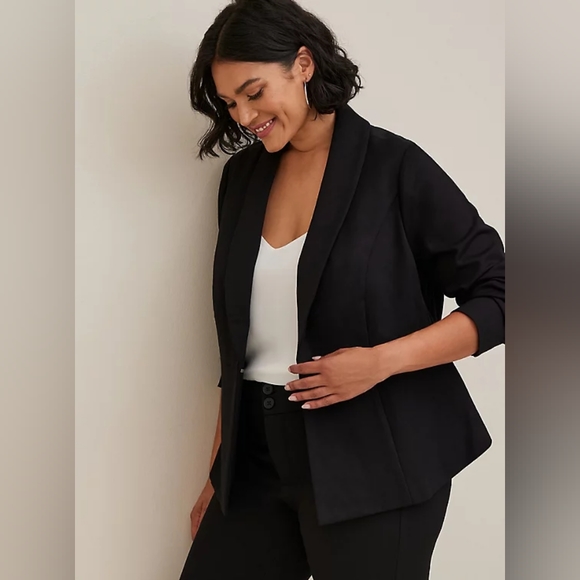STUDIO LUXE PONTE PEPLUM BLAZER by Torrid - Picture 7 of 8